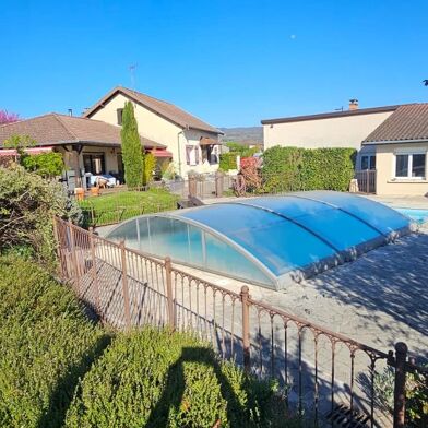 Maison 5 pièces 759000 €