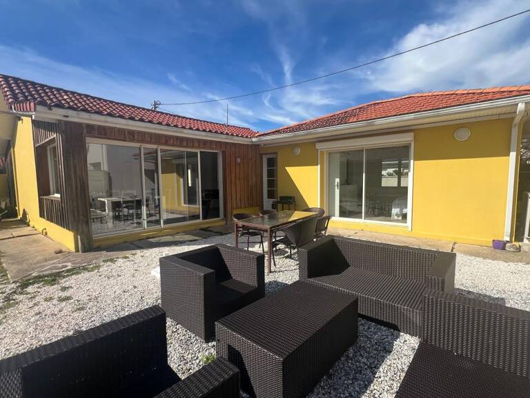 Maison À Vendre — photo 1
