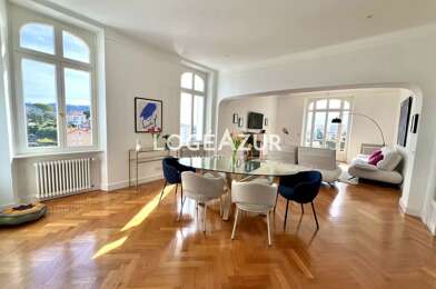 Appartement 4 pièces 1400 €