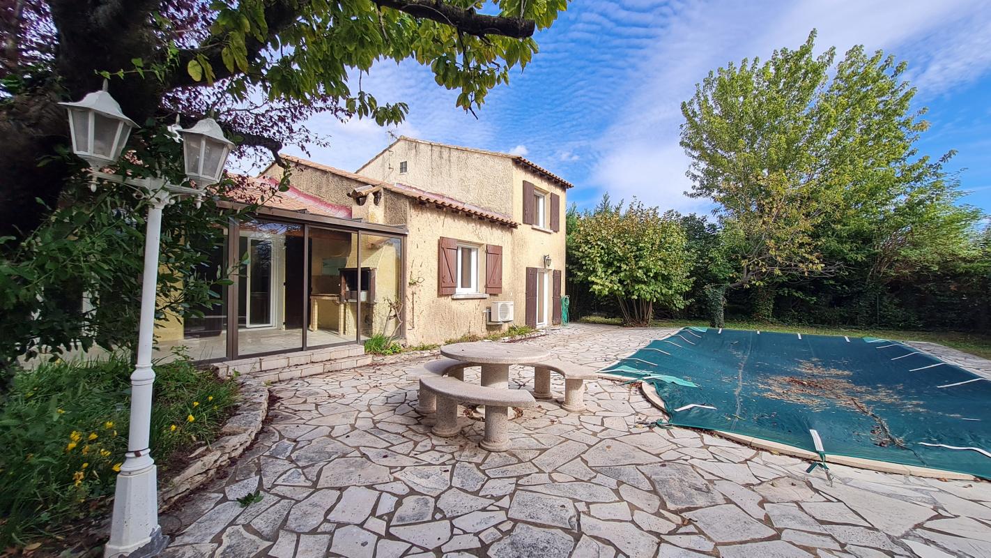 Agence immobilière de Pont du gard transactions Swixim