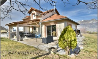 Maison 8 Pièces 205 m² à vendre à Chorges (05230)