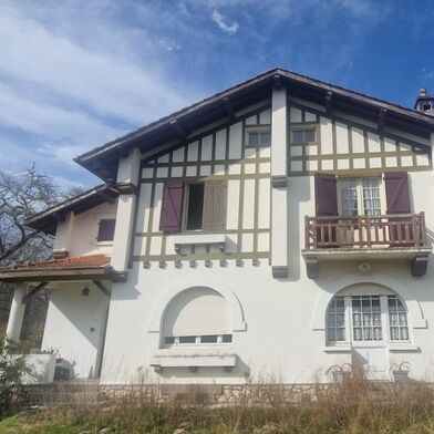 Maison 8 pièces 180000 €