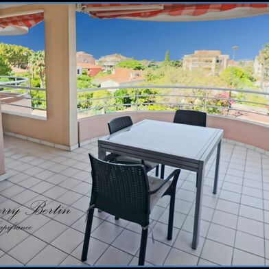 Appartement 2 pièces 216000 €