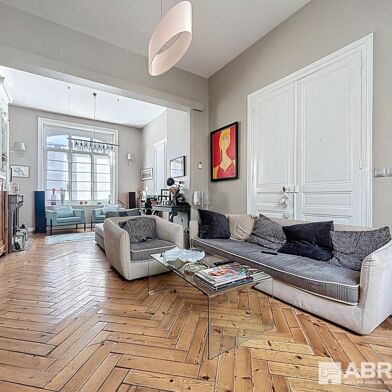 Maison 7 pièces 815000 €