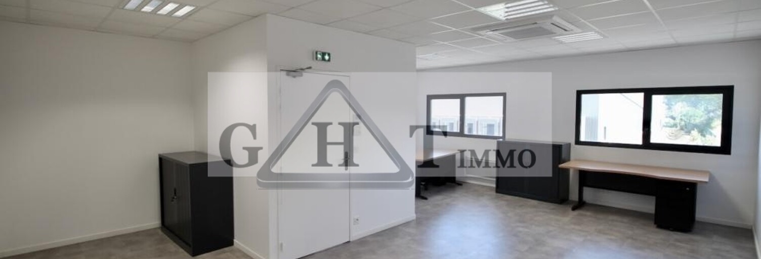 Local industriel  125 m² à louer à Saint-Pierre-du-Perray (91280)