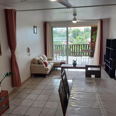 Appartement 3 pièces 820 €