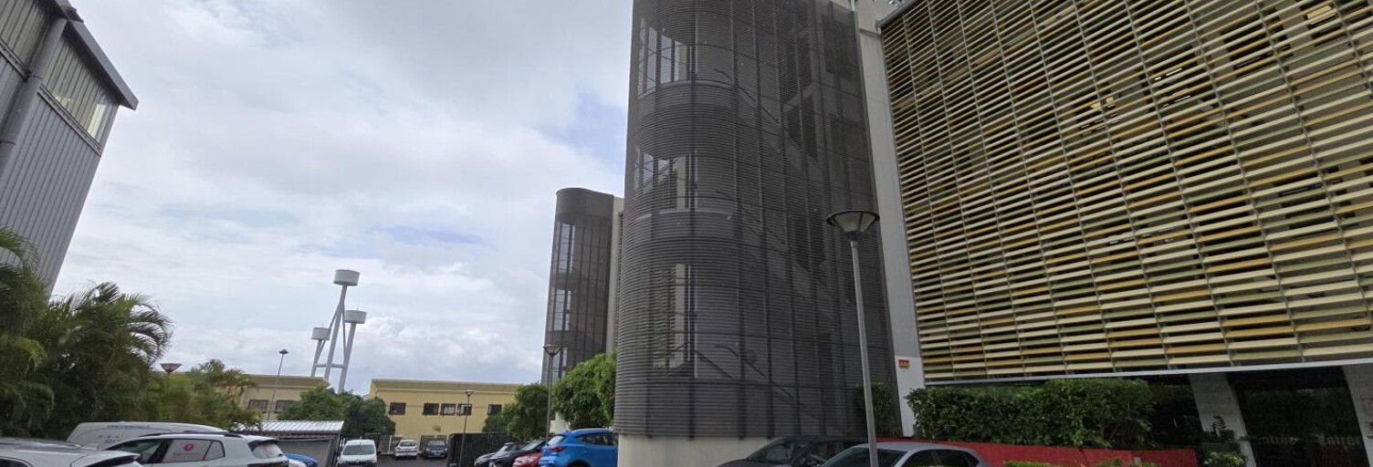 Bureau  427 m² à louer à Le Port (97420)