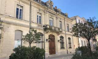 Maison 11 Pièces 800 m² à vendre à Orange (84100)