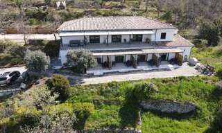 Maison 8 Pièces 232 m² à vendre à Bauduen (83630)