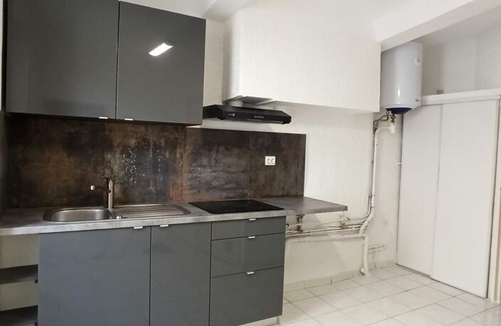 Immeuble de 4 logements à Tourves — photo 3