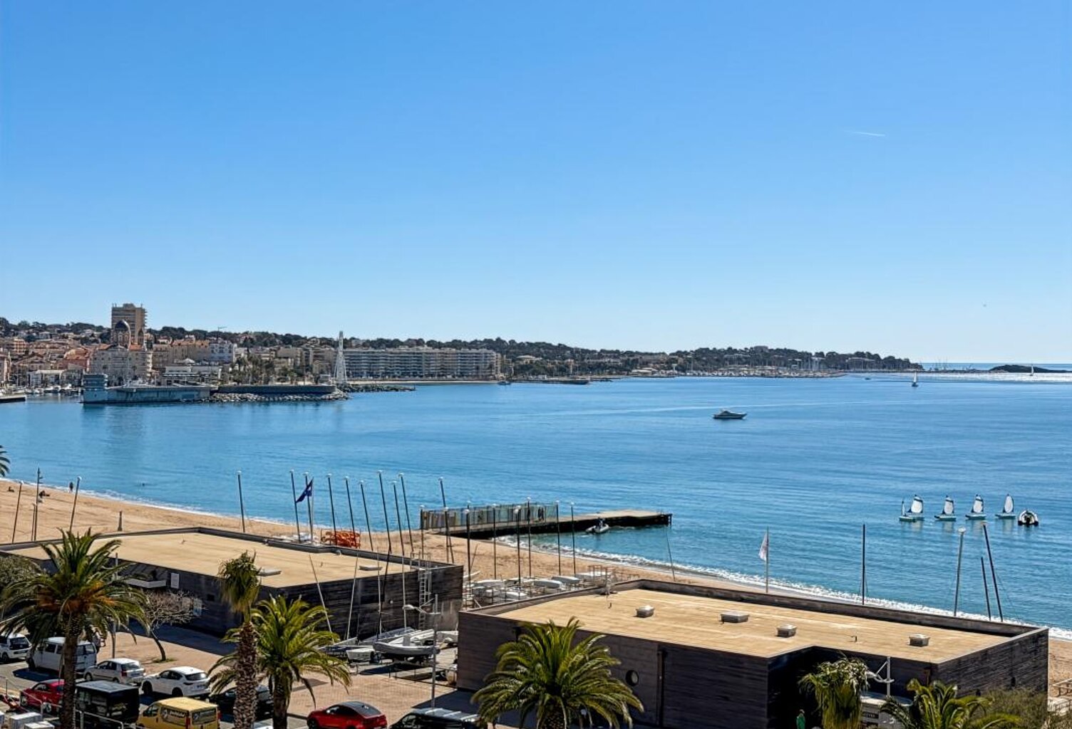 Appartement LOUE - T2 FREJUS PLAGE 39m² - VUE MER + Garage LOUE 40m² - À Vendre — photo 1