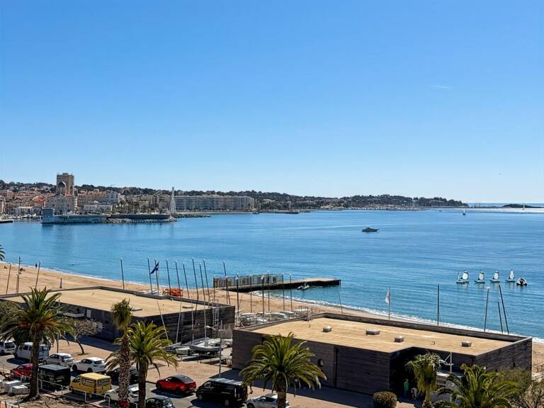 Appartement LOUE - T2 FREJUS PLAGE 39m² - VUE MER + Garage LOUE 40m² - À Vendre — photo 1