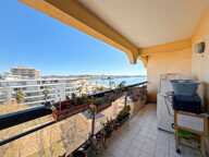 Appartement LOUE - T2 FREJUS PLAGE 39m² - VUE MER + Garage LOUE 40m² - À Vendre — photo 3
