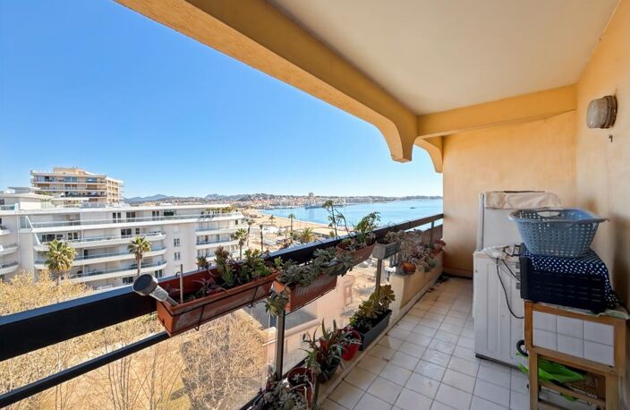Appartement LOUE - T2 FREJUS PLAGE 39m² - VUE MER + Garage LOUE 40m² - À Vendre — photo 3