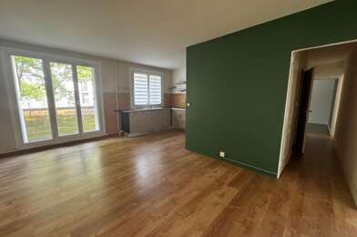 Appartement 4 pièces 750 €