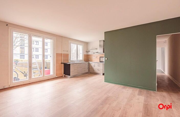 Appartement Type 4 73.2m2  - Rue Charles Péguy 51100 REIMS — photo 5