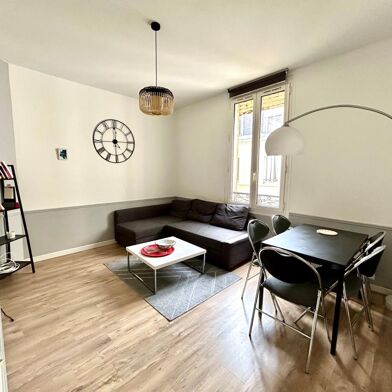 Appartement 3 pièces 775 €