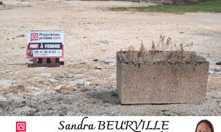 Terrain  1796 m² à vendre à La Neuville-au-Temple (51400)