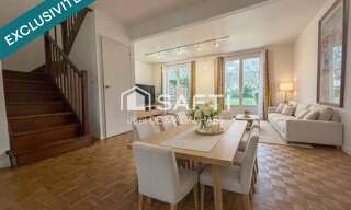 Maison 5 Pièces 118 m² à vendre à Le Mesnil-Saint-Denis (78320)