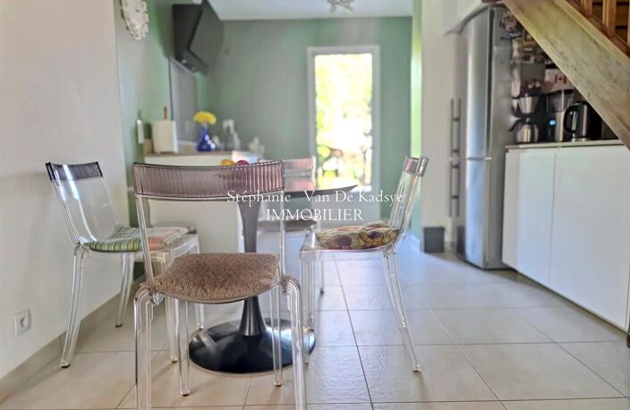 Maison  - 72m²  -  2 chambres -  jardin . — photo 4