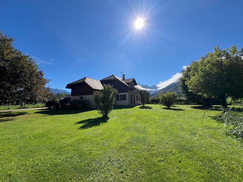 Villa / Maison 4 pièces  à vendre Doussard 74210