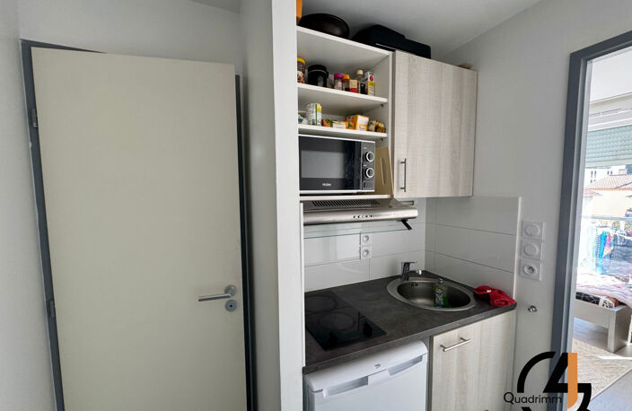 Appartement T2  Hôpitaux Facultés 29 m2 — photo 2
