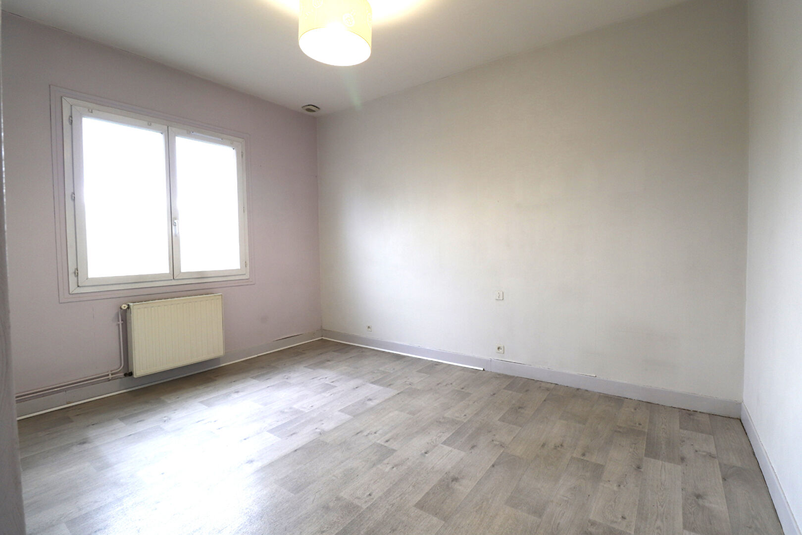 Local commercial  T1 à louer Pau 64000