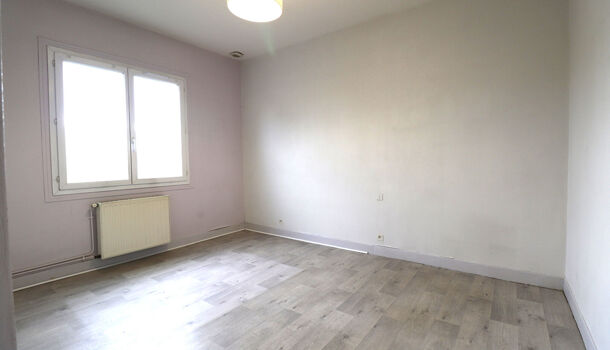 Local commercial 1 pièces  à louer Pau 64000