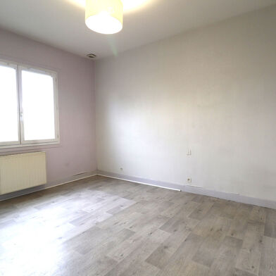 Commerce 1 pièces 420 €