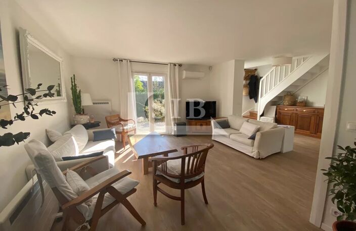 Maison plain-pied  6 pièces  à MONTLHERY — photo 3