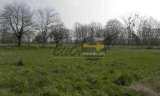 Terrain  1853 m² à vendre à Saint-Vincent-en-Bresse (71440)