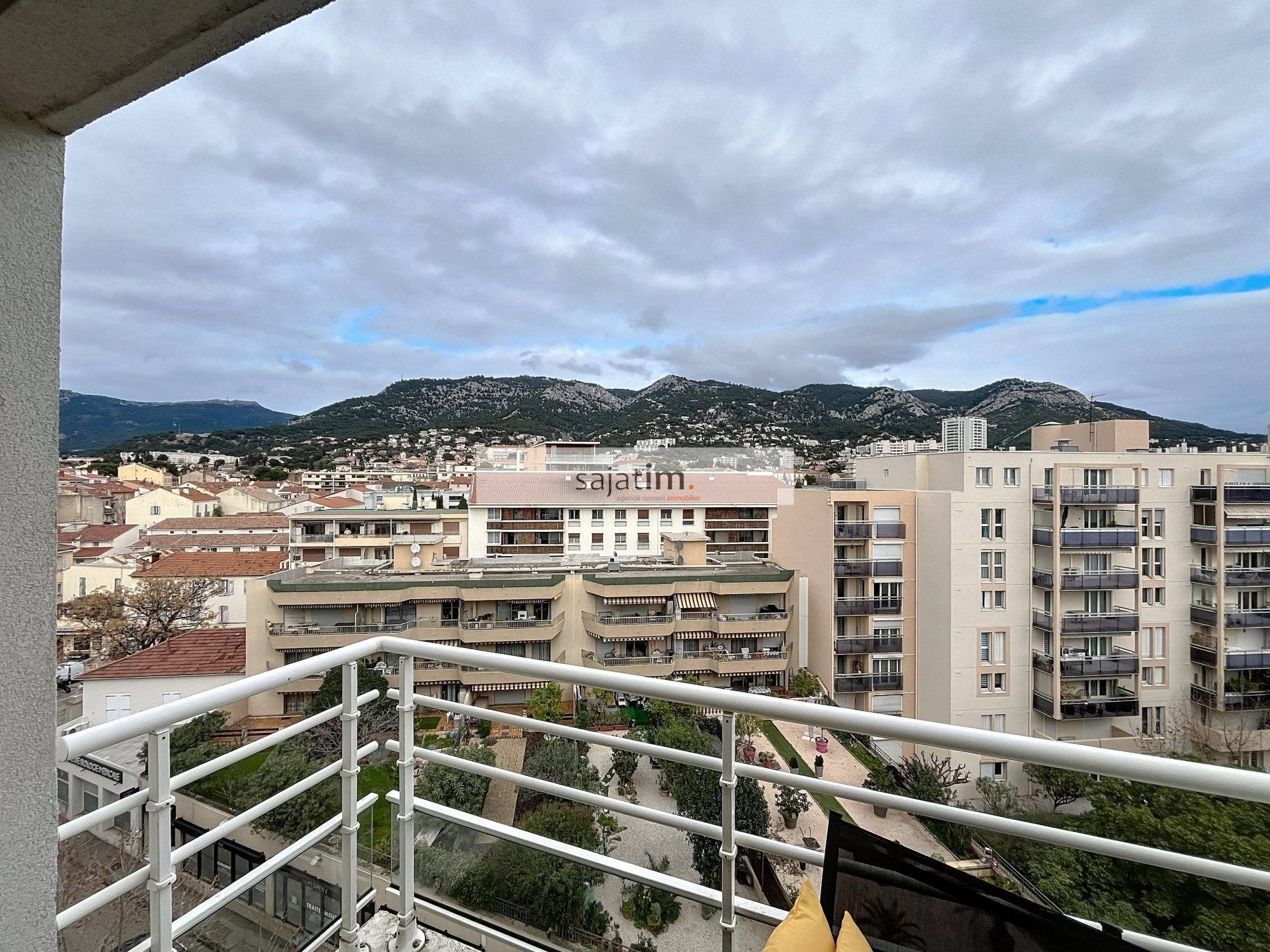 Agence immobilière de Sajatim