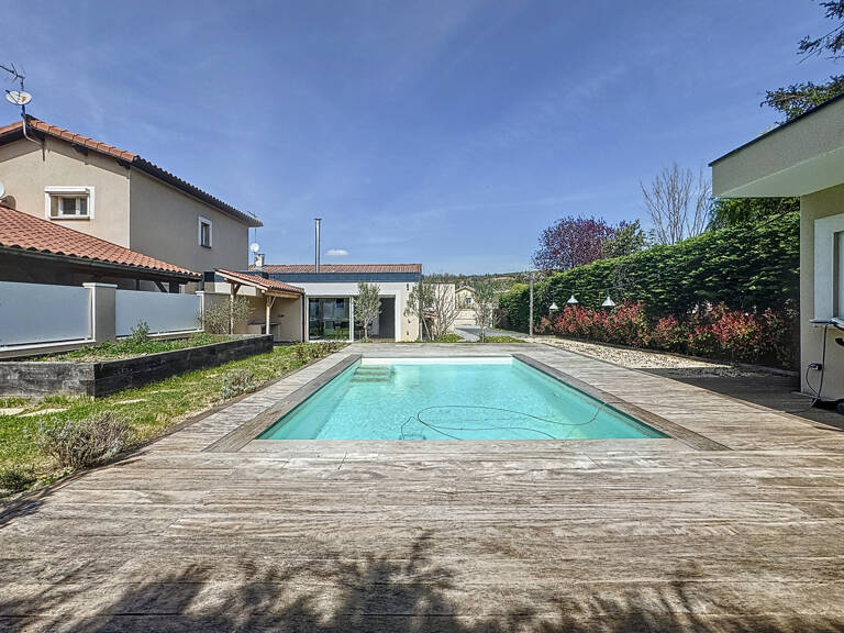 Maison contemporaine meublée avec piscine   128 m2   Terrain — photo 1