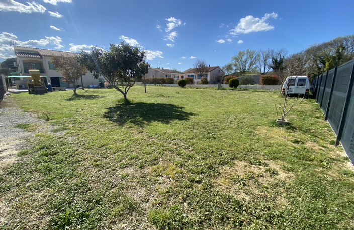 Terrain clos et arboré de 580m2 à bâtir — photo 3