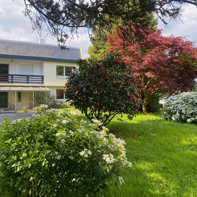 Maison 8 pièces 307400 €