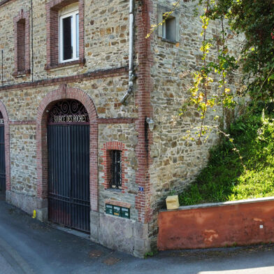 Commerce  129000 €