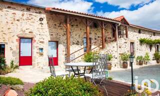 Maison 14 Pièces 360 m² à vendre à Les Herbiers (85500)