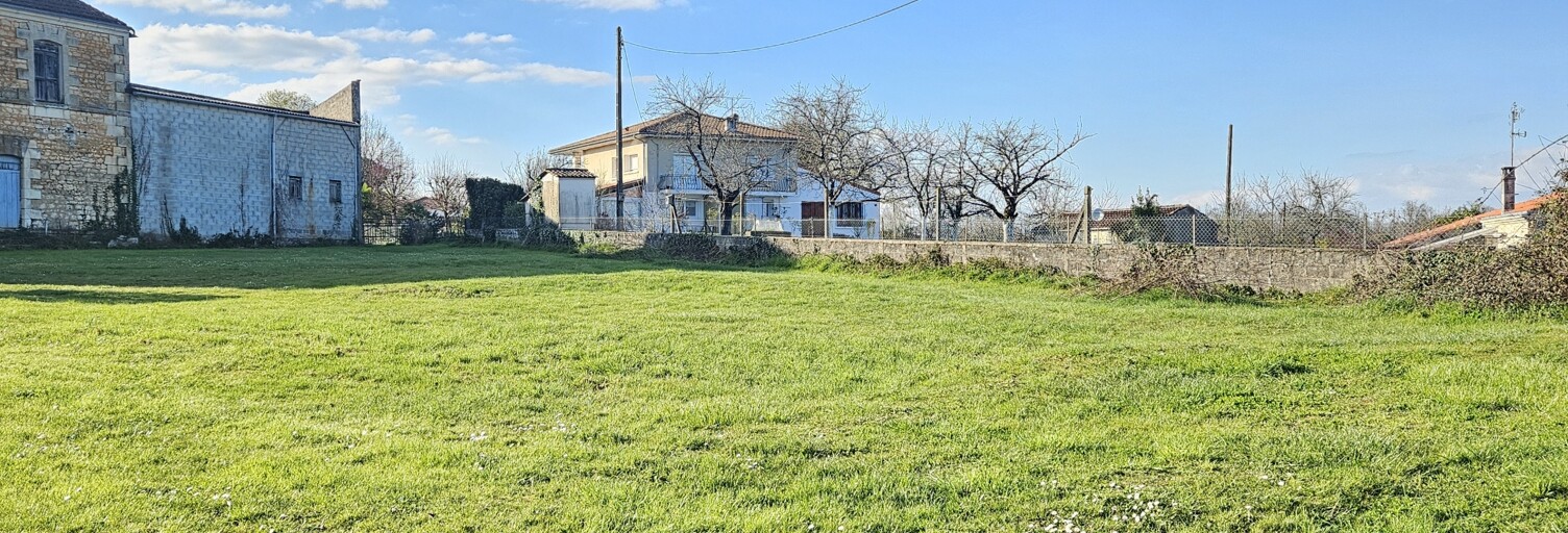 Terrain  1134 m² à vendre à Pons (17800)