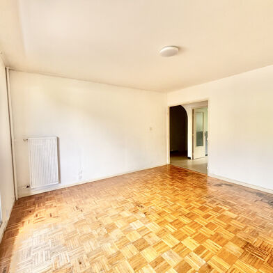 Appartement 4 pièces 112000 €