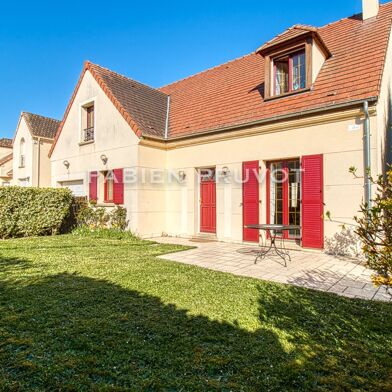 Maison 7 pièces 569000 €