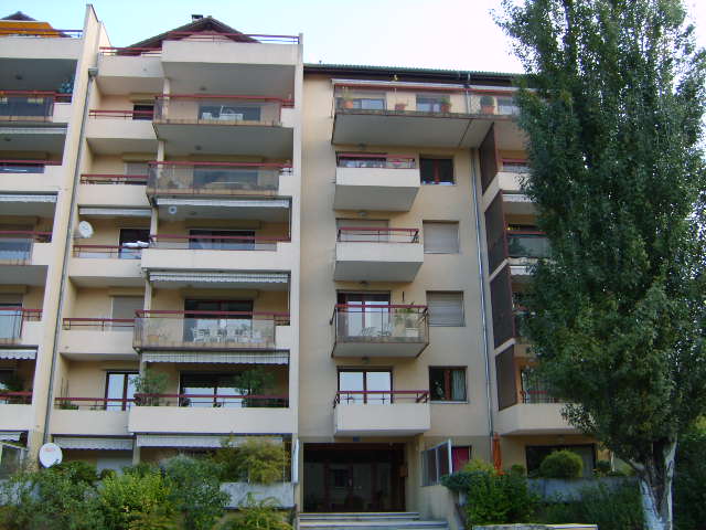 Parking  à louer Gaillard 74240