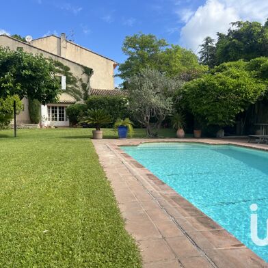 Maison 6 pièces 744000 €