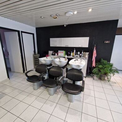 Commerce  54500 €