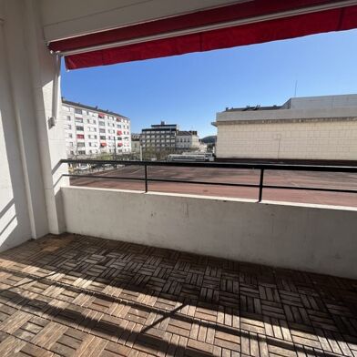 Appartement 4 pièces 184939 €