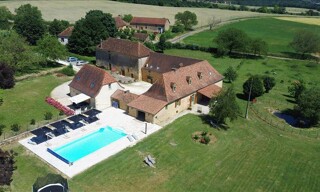 Maison 17 Pièces 730 m² à vendre à Saint-Médard-d'Excideuil (24160)