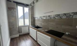 Immeuble   m² à vendre à Saint-Amand-Montrond (18200)