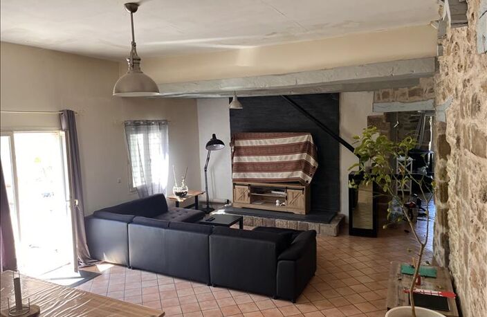 Maison en pierre de 7 pièces principales — photo 3