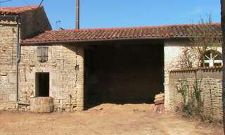 Maison  155 m² à vendre à La Foye-Monjault (79360)