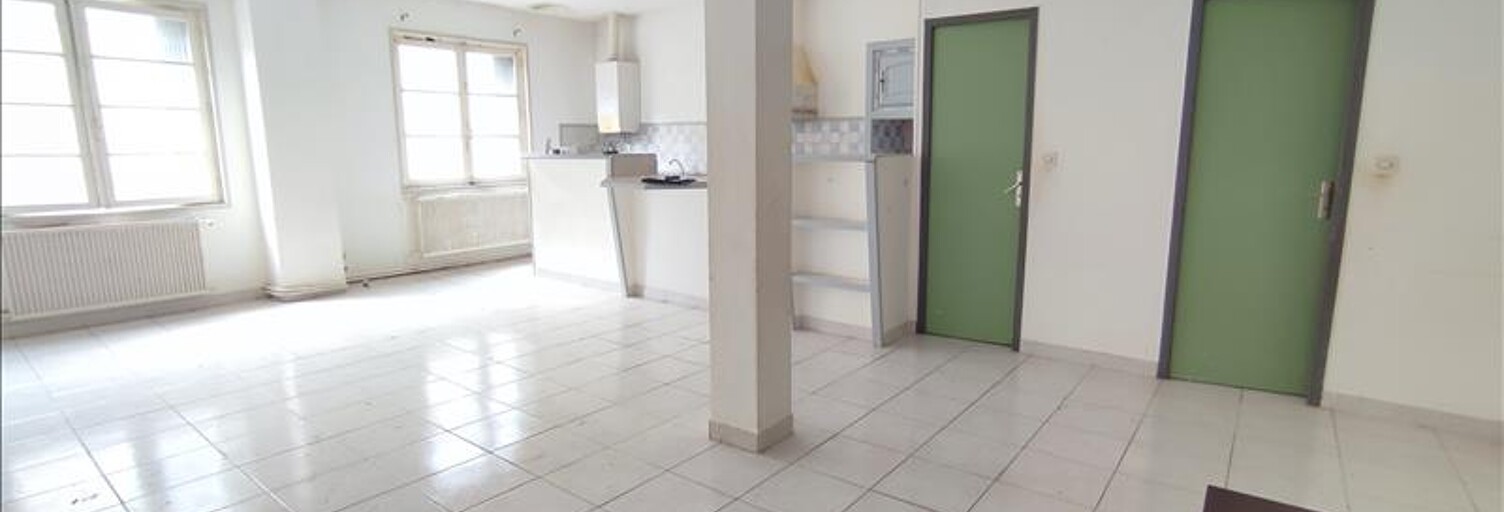 Immeuble   m² à vendre à Sainte-Foy-la-Grande (33220)