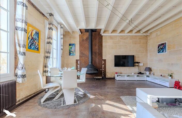 Maison en pierre de 7 pièces principales — photo 4